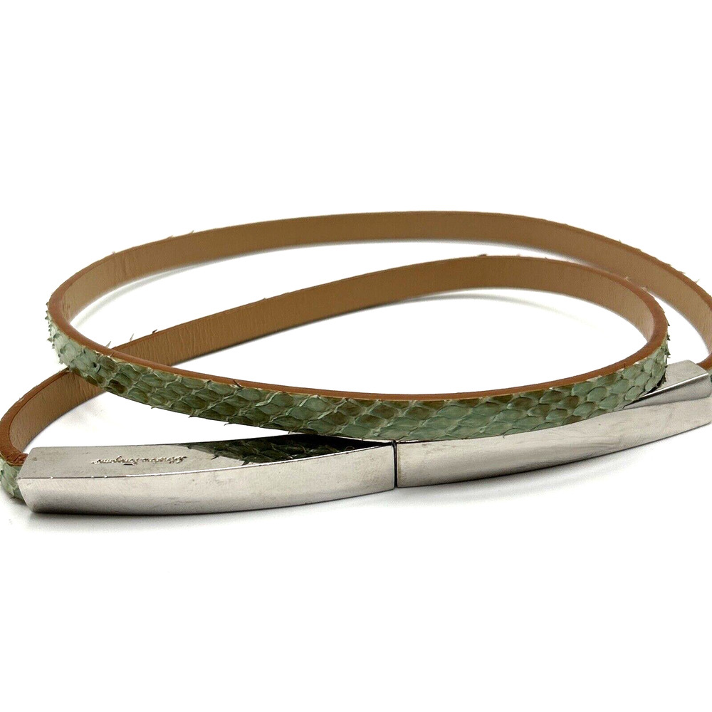 Vintage Salvatore Ferragamo Womens Size 29" Green Snakeskin‎ Thin Strap Belt